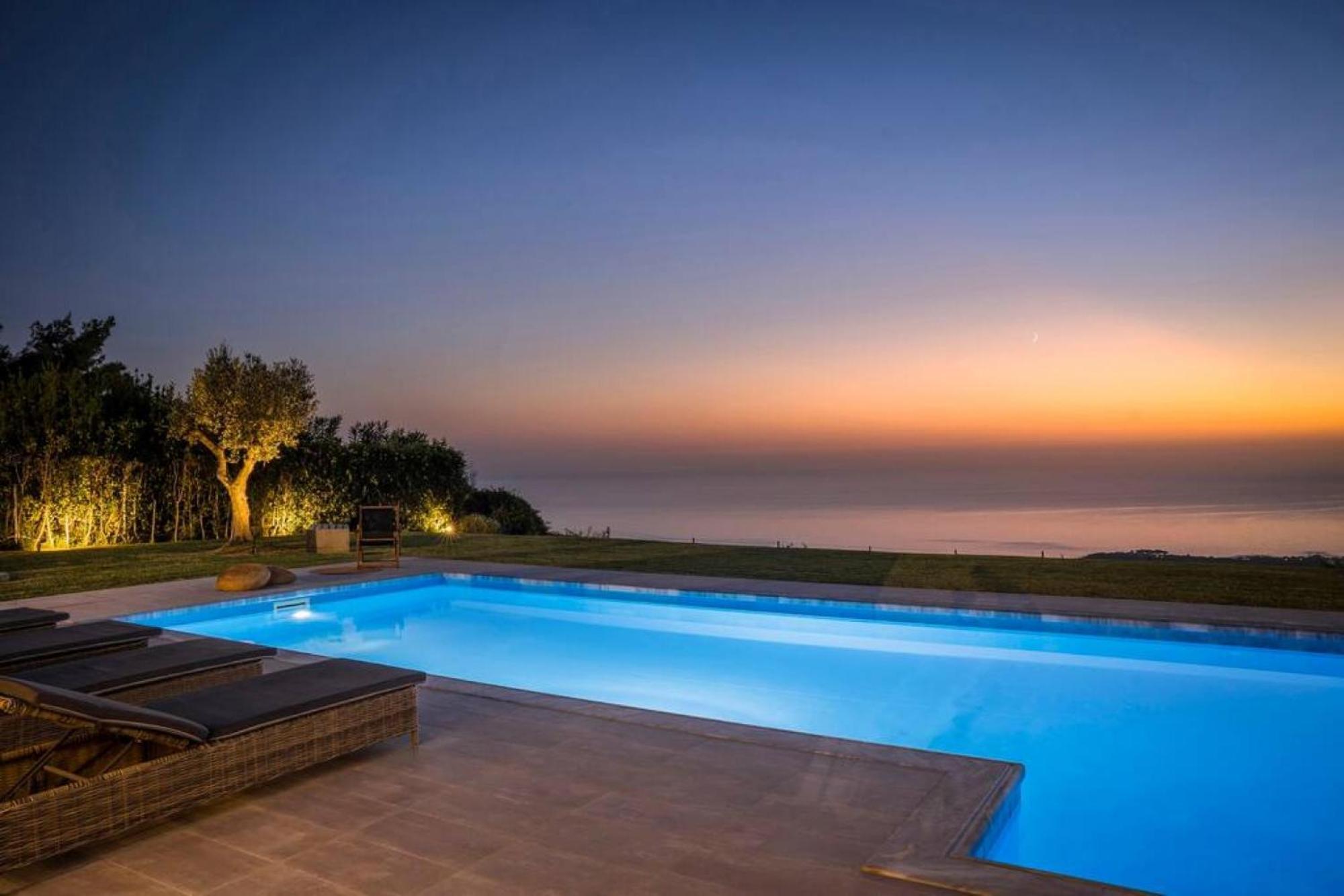 Grande Azzurro In Lakithra Villa Dış mekan fotoğraf