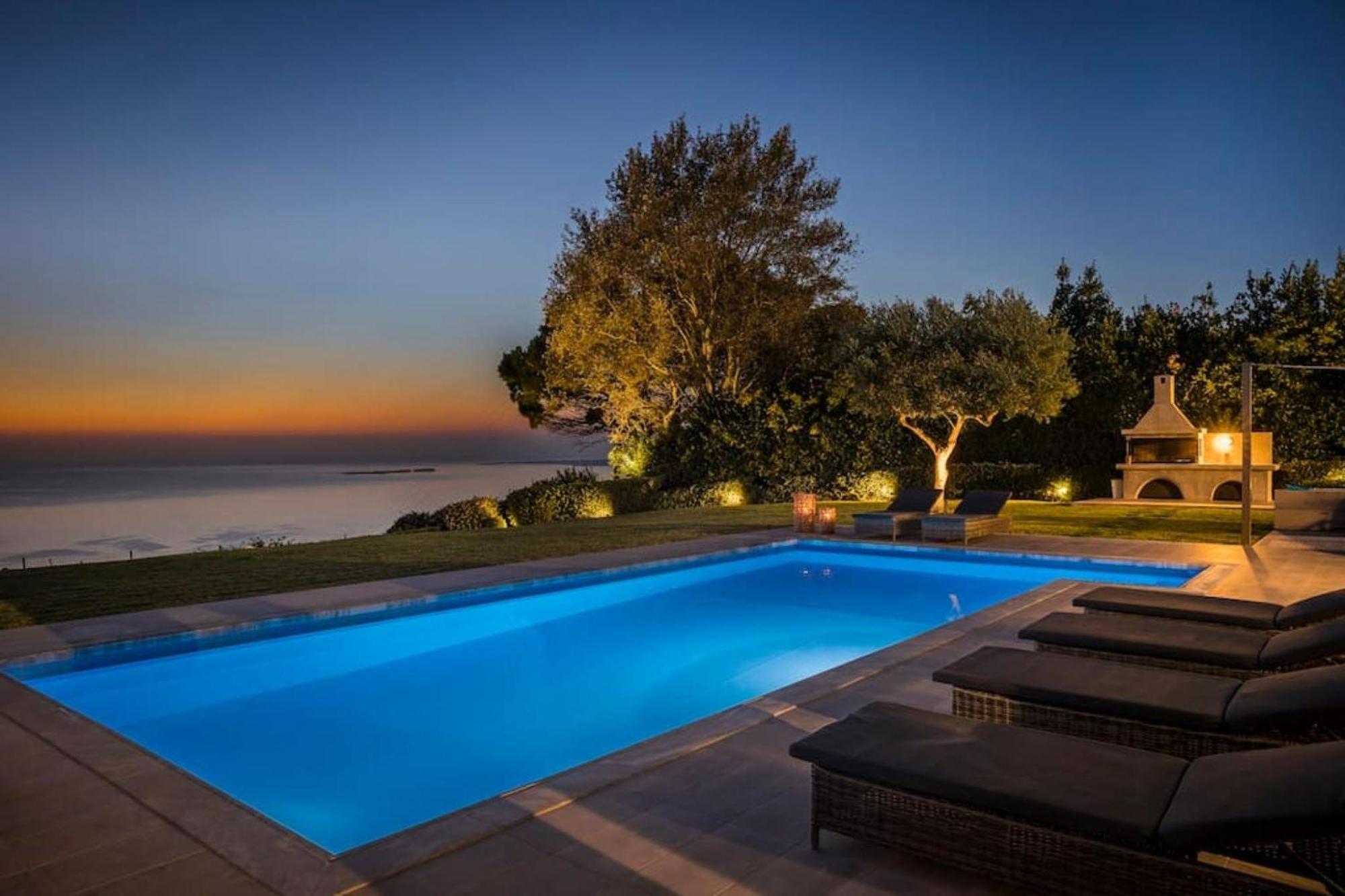 Grande Azzurro In Lakithra Villa Dış mekan fotoğraf