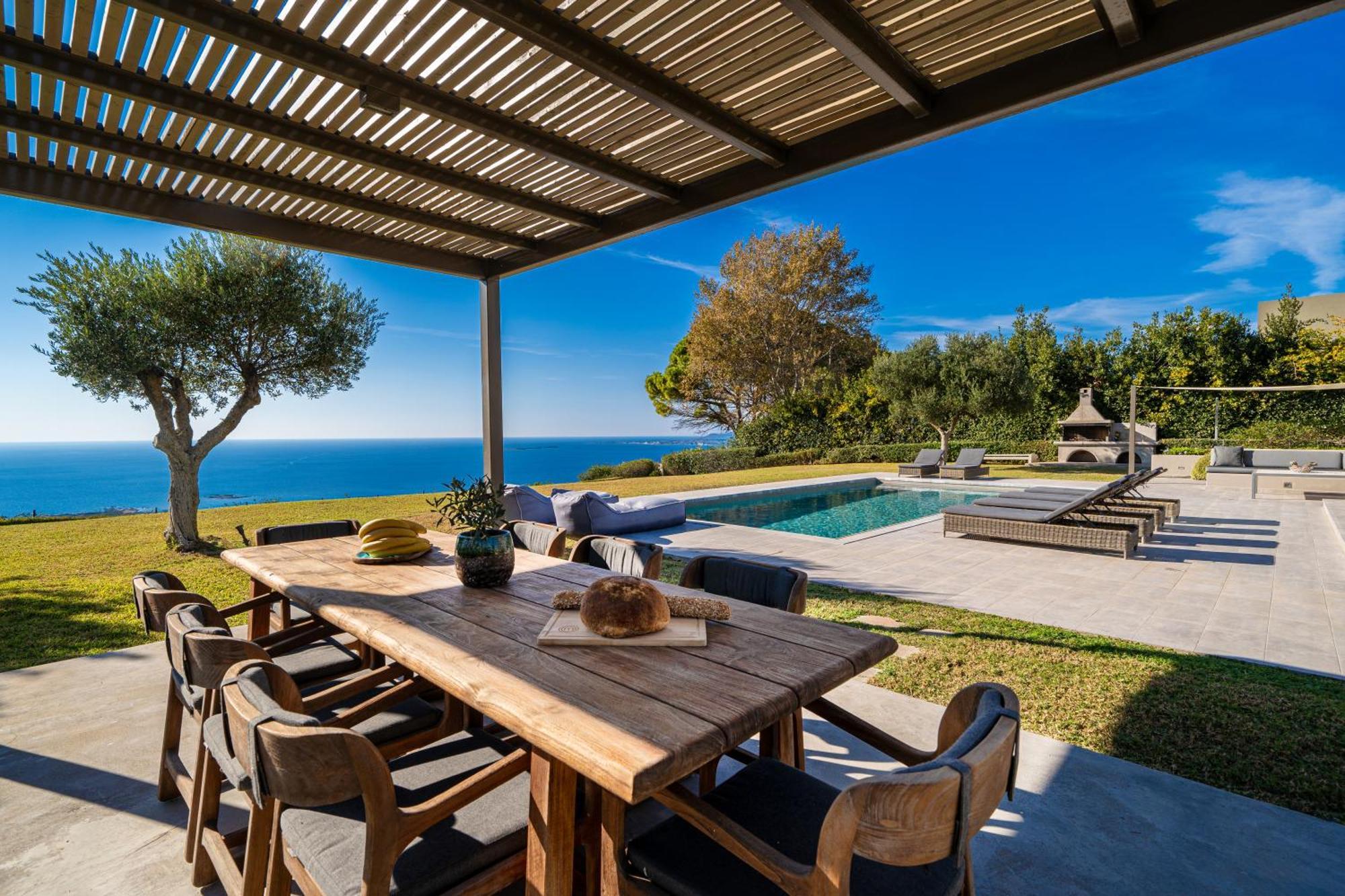 Grande Azzurro In Lakithra Villa Dış mekan fotoğraf