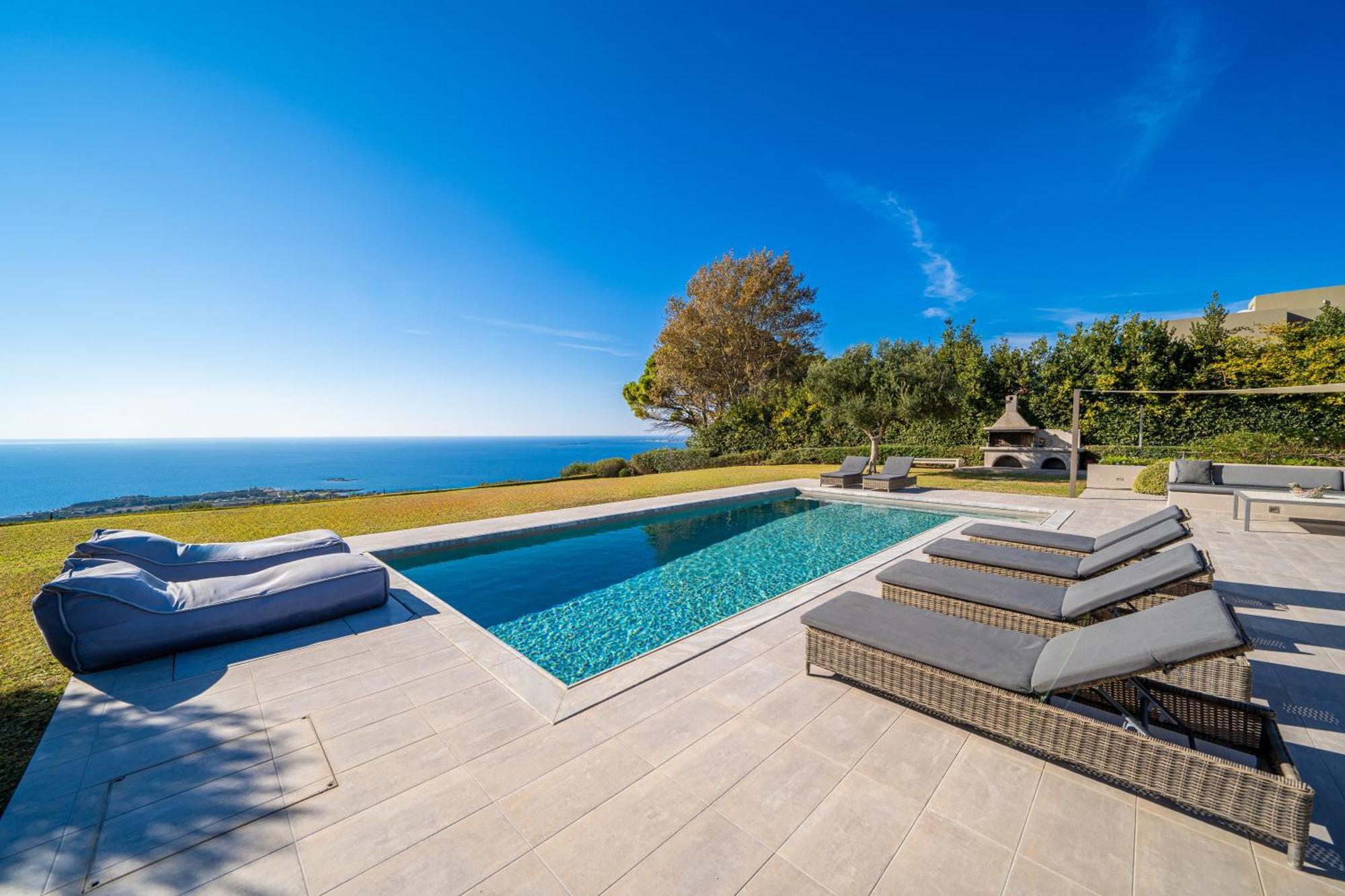 Grande Azzurro In Lakithra Villa Dış mekan fotoğraf